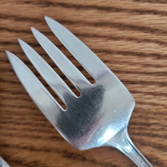 Vintage Wm. Rogers Princess Lady Doris Silver Plate Meat Fork and Serving Spoon - Picture 11 of 15